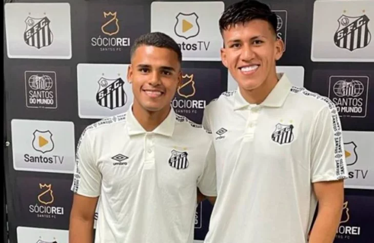 FECHADO - O Santos renovou com o zagueiro Leonardo Zabala, de 20 anos e assinou o primeiro contrato profissional com o centroavante Enzo Monteiro, de 18 anos, ambos bolivianos. As assinaturas aconteceram na manha desta terça-feira (7), na baixada santista.