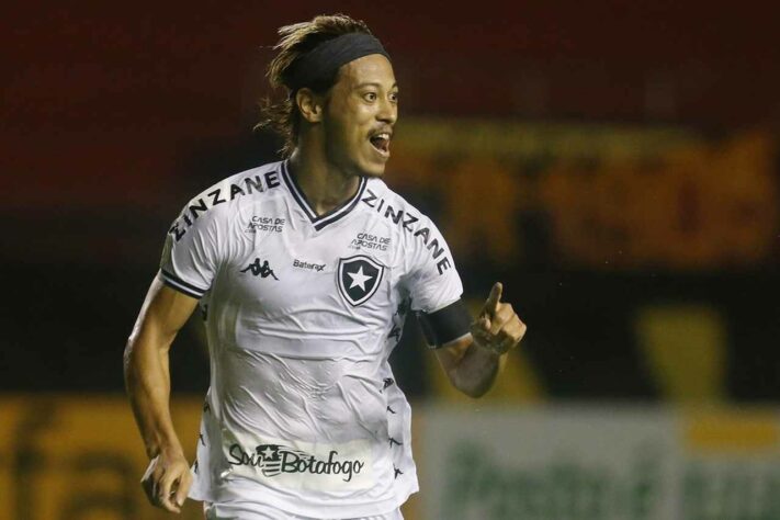 Honda (Botafogo): Uma das estrelas da recente geração japonesa, Honda se tornou uma das esperanças para salvar o Botafogo do rebaixamento e elevar o nível da equipe carioca, entretanto muitas lesões e o fato de não se ambientar com o futebol brasileiro acabaram pesando na passagem do meia.