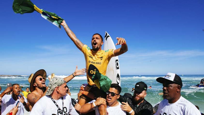 Filipe Toledo, do surfe: Atual campeão da WSL, o brasileiro tem tudo para conquistar a sua primeira medalha nas Olímpiadas 