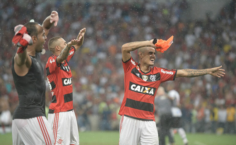 Flamengo 4 x 2 Palmeiras (04/05/2014): 4ª rodada do Campeonato Brasileiro 