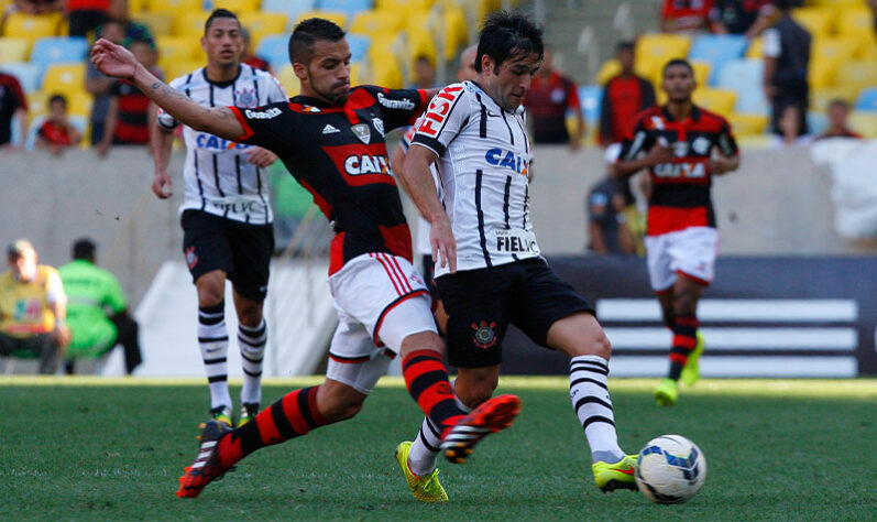 Campeonato Brasileiro 2018 - Com 26 pontos (8V/2E/1D), o Flamengo era o primeiro colocado após 11 rodadas. Terminou a Série A na segunda posição, com 72 pontos.