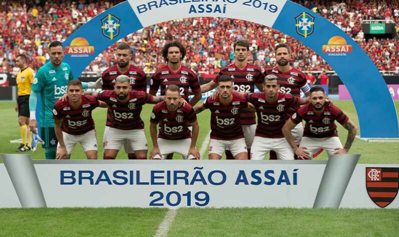 Campeonato Brasileiro 2019 - Com 21 pontos (6V/3E/2D), o Flamengo era o terceiro colocado após 11 rodadas. Terminou a Série A na primeira posição, com 90 pontos.