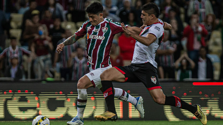 Atlético-GO: Sobe - Chegou a dominar as ações do 1° tempo, criando boas chances e abriu 2 a 0 de vantagem. Desce: Relaxou no 2° tempo e com isso, o Fluminense pôde chegar mais ao ataque.