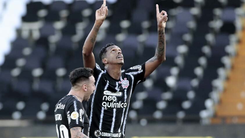 Jô retornou ao Corinthians no primeiro semestre de 2020, e mesmo sendo o artilheiro do clube na temporada, não teve tanto destaque. Em 2021, voltou a ser importante e bateu diversas marcas históricas. A primeira delas veio na 7ª rodada do Brasileirão. Ao marcar o gol corintiano no empate por 1 a 1 com o Fluminense, Jô chegou ao seu 56º gol pelo clube, superou Dentinho e se tornou o maior artilheiro do clube alvinegro no século 21.