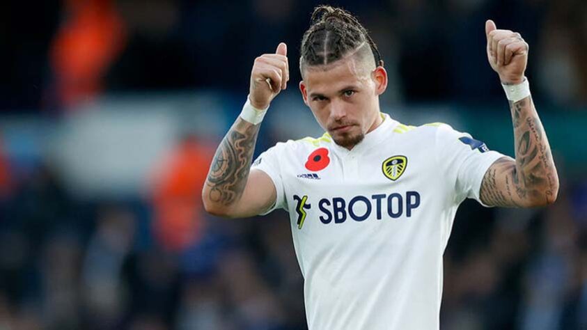 ESQUENTOU - Conforme a informação do Daily Mail, Kalvin Phillips está na mira do Manchester City. O jogador está cotado no valor de 50 milhões de euros.