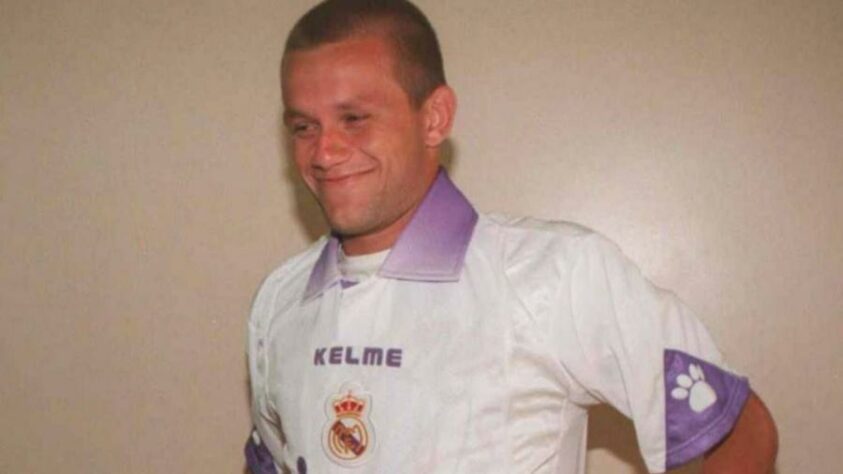 Rodrigo Fabri (meio-campista) - jogou de 1998 até 1999 no Real Madrid.