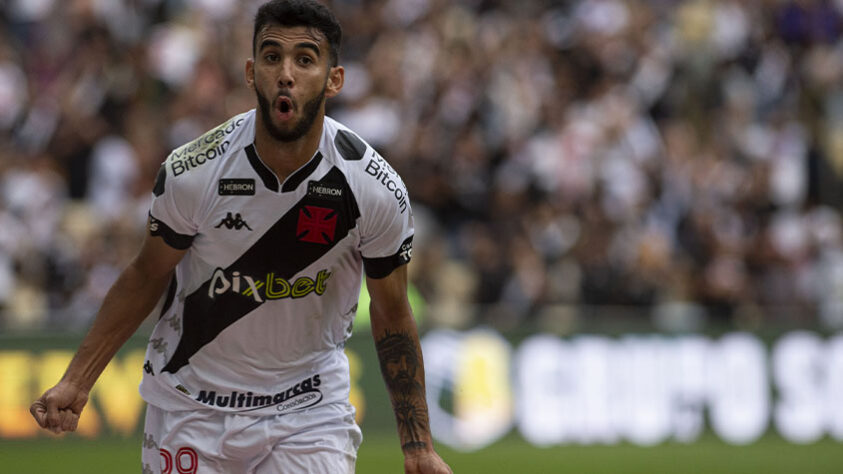 O Vasco levou a melhor e venceu o Cruzeiro por 1 a 0 em mais um clássico pela Série B do Brasileiro. O único gol da partida foi marcado por Getúlio, que mesmo contestado por grande parte da torcida, foi guerreiro durante a partida e desencantou na Série B com a camisa vascaína. Veja a seguir todas as notas do LANCE!.