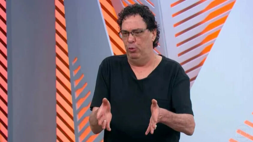 O ex-jogador Walter Casagrande deixou o Grupo Globo após 25 anos. O contrato do ex-jogador venceria em dezembro, mas a saída foi antecipada. A rescisão foi assinada nesta quarta-feira (6). "Acho que foi um alívio para os dois lados.", disse Casagrande em vídeo de despedida. Em tantos anos como comentarista, Walter Casagrande não teve medo dos holofotes e falou o que pensa, muitas vezes se envolvendo em polêmicas. Veja 20 opiniões do Casão que deram o que falar recentemente.