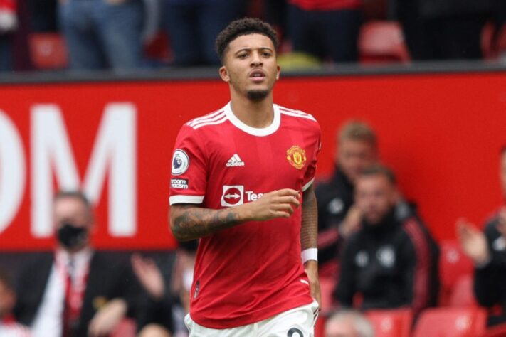 ESQUENTOU - Jadon Sancho, do Manchester United, quer retornar ao Borussia Dortmund por empréstimo. Pelo menos é o que afirmam os alemães "Süddeutsche Zeitung" e "Bild". O inglês 23 anos deseja jogar mais e recuperar o bom futebol que praticou no antigo clube. Porém, o canal "Sky Sports" explicou que um retorno é bastante improvável.