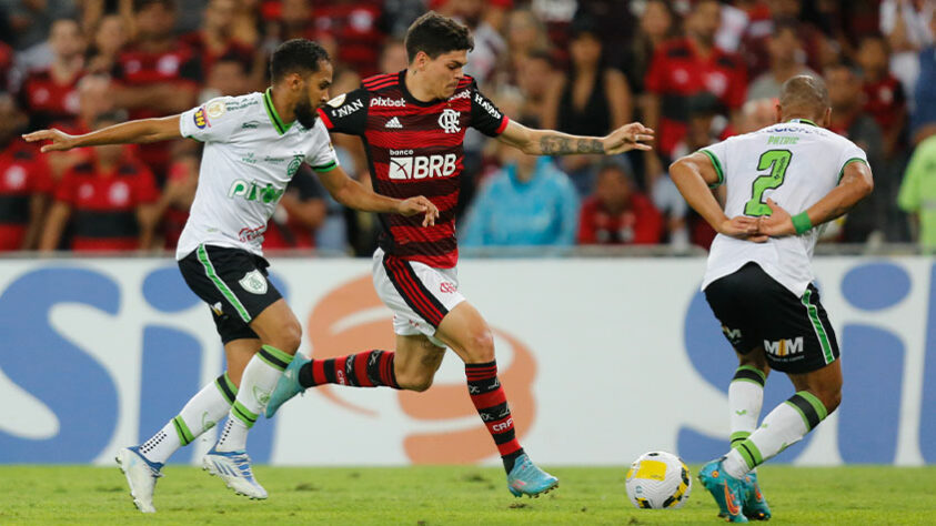 12º lugar - Flamengo 3 x 0 América-MG - 14ª rodada - Público pagante: 40.050 - Estádio: Maracanã