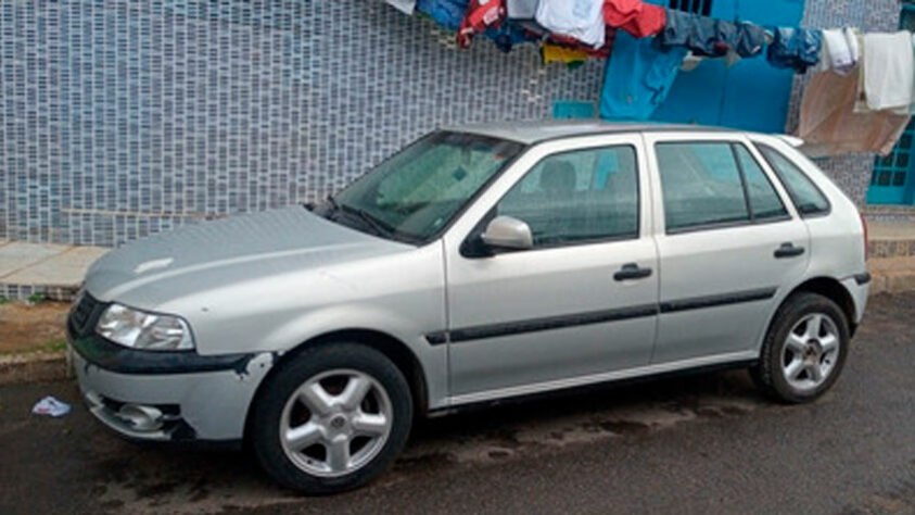 Naquele ano, o modelo Gol, da Volkswagen, era o carro mais vendido. O automóvel era um modelo derivado da ‘Geração 2’, conhecido como ‘Gol Bolinha’. Havia também a tradicional série especial que a Volks criava em todo ano de Copa do Mundo.