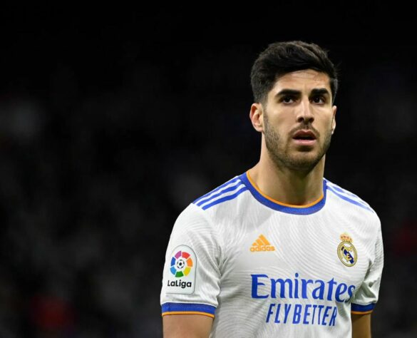 ESQUENTOU - O Barcelona segue monitorando o mercado. De acordo com o jornal 'Mundo Deportivo’, a equipe comandada por Xavi mira a contratação de Asensio, do Real Madrid. O meia tem contrato com os merengues somente até o fim da temporada.