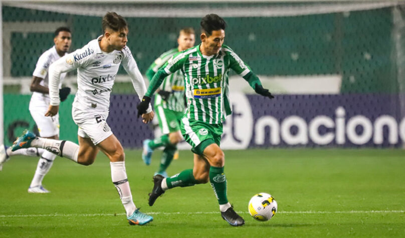 O Santos venceu o Juventude por 2 a 1, de virada, na noite desta terça-feira, em Caxias do Sul. Os gols saíram após a expulsão de Yuri, mas sobretudo pelas entradas de Bruninho e dos Meninos da Vila, Marcos Leonardo e Ângelo. Confira as notas do Peixe.