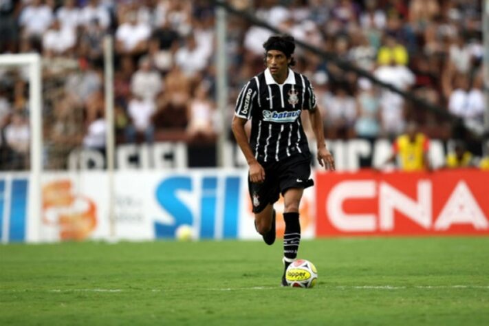 Sergio Escudero - Zagueiro - 2009 a 2010 - 13 jogos e nenhum gol - Dois títulos (Paulistão 2009 e Copa do Brasil 2009)