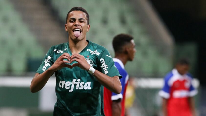 GIOVANI - Atacante - Palmeiras - 18 anos