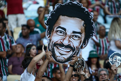 Torcida do Fluminense compareceu em peso no Maracanã e fez muitas homenagens a Fred.