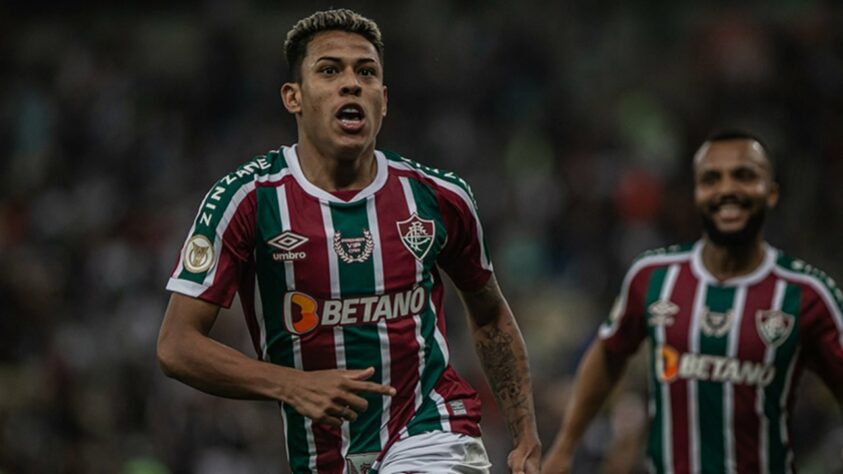 Matheus Martins (atacante - Fluminense - 19 anos): multa de 40 milhões de euros (R$ 212 milhões) para mercado externo / multa de mercado interno não conhecida publicamente.
