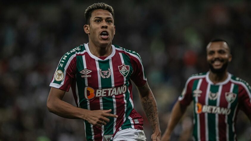 5º lugar - MATHEUS MARTINS (19 anos - ponta - Fluminense) - 7 pontos