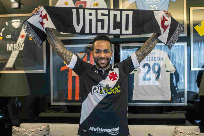 Alex Teixeira (33 anos) - Final de contrato: 31/12/2023 - meia-atacante do Vasco