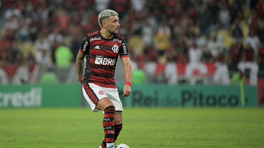 3º lugar - Arrascaeta (meia - Flamengo - 28 anos): 17 milhões de euros (R$ 90,1 milhões)