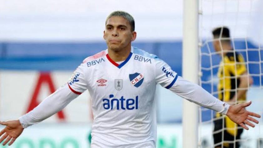 Brian Ocampo (uruguaio) - Time: Nacional (URU) - Posição: Atacante - 23 anos - Vínculo até 31/12/2022 (pode assinar pré-contrato) - Valor de mercado: 2 milhões de euros (R$ 10,9 milhões)