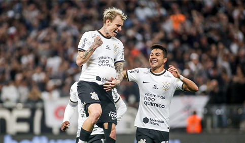 2º lugar: CORINTHIANS (39 pontos) - 21 jogos - Título: 10,3% / Libertadores: 89,6% / Sul-Americana: 10,3% / Rebaixamento: 0,002%