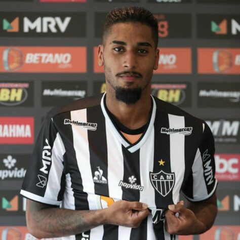 FECHADO - O atacante Fábio Gomes é o novo jogador do Vasco. O Atlético-MG anunciou o empréstimo do atleta ao Cruz-Maltino. No início desta temporada, Fábio chegou ao Galo com status de reserva imediato de Hulk.