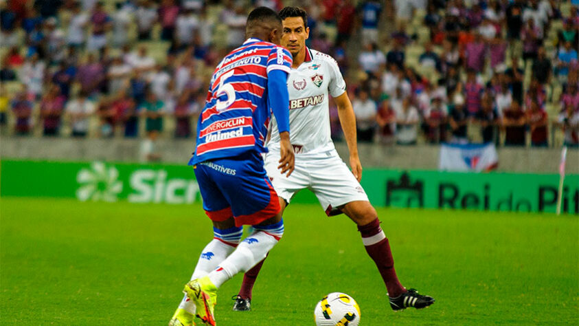 Fortaleza - Sobe: Pressionou o Fluminense e dominou a partida na segunda etapa. / Desce: Deixou a desejar na marcação e não conseguiu conter o ímpeto adversário.