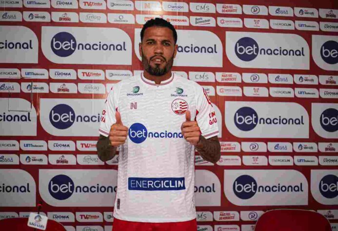 FECHADO - Náutico apresenta Jonathas, centroavante de 33 anos. Antes da chegada no Timbu, o jogador estava no Odisha FC, da Índia.