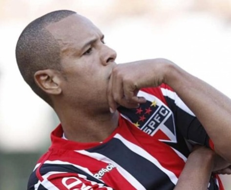 Voto de Vinicius Perazzini: Luis Fabiano