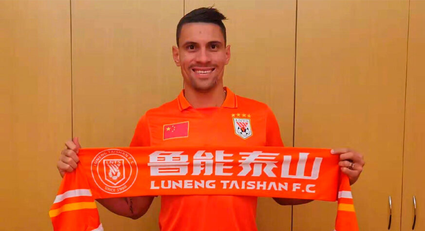 Moisés (meia) - 34 anos - Contrato com o Shandong Taishan até 31/12/2022 - Valor de mercado: 1 milhão de euros (R$ 5,5 milhões) - Passagem pelo Palmeiras