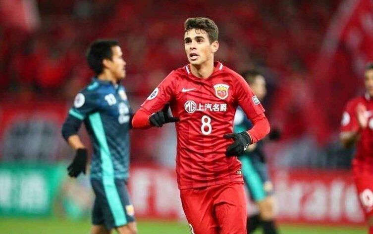 10º lugar (empate entre dois nomes): Oscar - do Chelsea (ING) para o Shangai Port (CHN) - 60 milhões de euros 