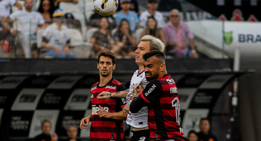 Corinthians 1 x 0 Flamengo - 16ª rodada do Brasileirão - Público pagante: 43.708 torcedores - Renda: R$ 3.670.673,50