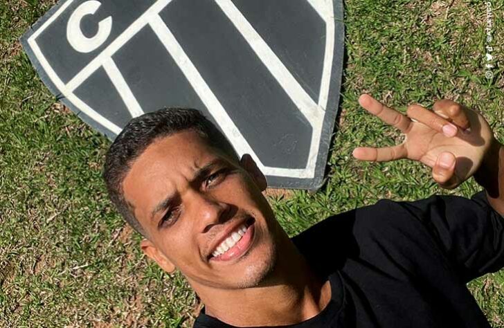 FECHADO - O jogador Pedrinho acertou seu empréstimo com o Atlético-MG. O Galo contará com o atleta, que foi transferido pelo Shakhtar por causa da guerra, até julho de 2023.