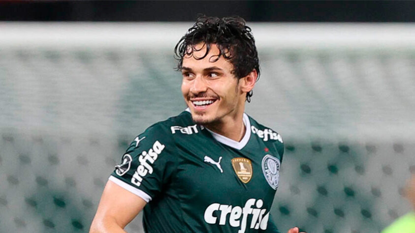 Rodrigo da Costa: "O Palmeiras é um time consistente e que perdeu poucos pontos no campeonato. Além disso, como tem somente o compromisso com a Libertadores, tem o calendário mais leve em comparação, por exemplo, com o Flamengo, que está nas semifinais da Libertadores e Copa do Brasil. Já o Fluminense, embora seja o segundo colocado, é difícil cravar que irá tirar a diferença de pontos. O time tem jogado bem, mas não possui peças de reposição em alguns setores, o que é um problema para um campeonato longo como o Brasileirão."