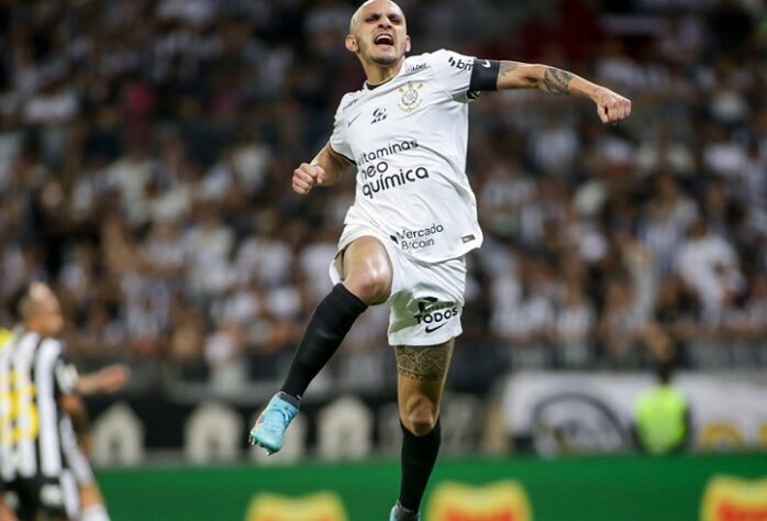 Fábio Santos, 36 anos (lateral-esquerdo) - Corinthians