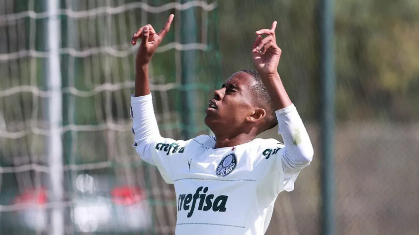 15 - Estevão Willian "Messinho" - atacante - 15 anos (já atua no Sub-17)