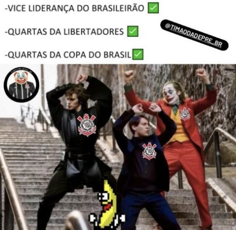 Corinthians elimina o Santos da Copa do Brasil e faz a alegria dos torcedores na web.