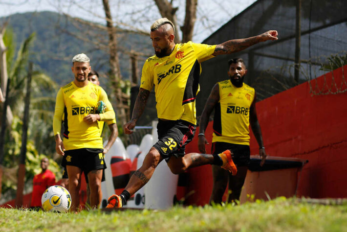 Vidal pode fazer diante do São Paulo sua segunda partida como titular pelo Flamengo.