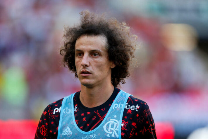 David Luiz (35 anos) - Final de contrato: 31/12/2023 - zagueiro do Flamengo