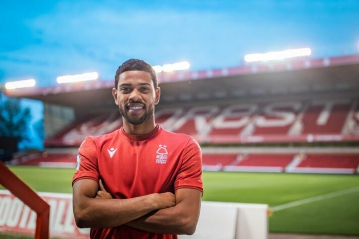 Lateral-esquerdo: Renan Lodi, 24 anos - Nottingham Forest (ING)