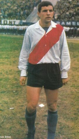 7º lugar - Luis Artime - 28 gols: O ex-atacante, que defendeu o Palmeiras nos anos 60 e o Fluminense no início dos anos 70, brilhou mesmo com a camisa do Nacional, do Uruguai. O argentino foi campeão da Libertadores de 1971 com o time uruguaio.