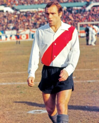 4º lugar - Daniel Ónega - 31 gols: Um dos maiores ídolos da história do River Plate, o ex-atacante argentino foi protagonista do time nos anos 60. Marcou 17 gols na edição de 1966 da Libertadores. No mesmo ano, foi vice-campeão para o Peñarol, do Uruguai. 