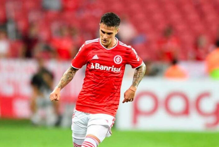 3º lugar - Fabrício Bustos (lateral - Internacional - 26 anos): 6 milhões de euros (R$ 31,8 milhões)