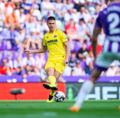 Juan Foyth (Argentina): defensor versátil, Foyth é titular no Villarreal, mas é preterido por Scaloni na lateral direita argentina.