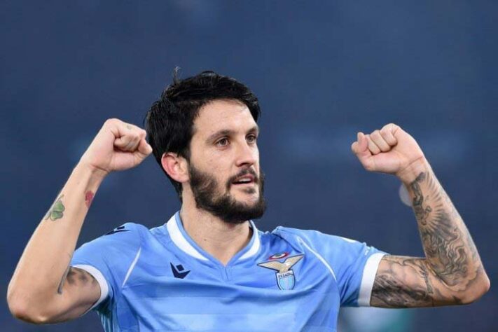 ESQUENTOU - Luis Alberto não pretende continuar na Lazio, segundo a Gazzetta dello Sport. O meio-campista espanhol tem o desejo de sair do futebol italiano para defender o Sevilla.