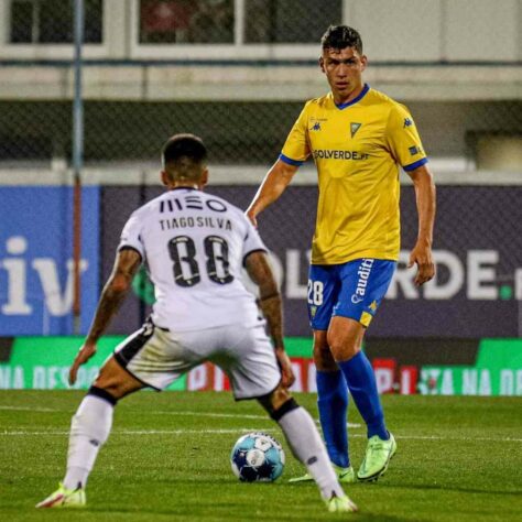 ESQUENTOU - Ainda de acordo com a mesma publicação do LANCE!, Nahuel Ferraresi é outro que deve ser debatido nesta reunião entre o São Paulo e o Grupo City. A equipe brasileira também tem interesse no jogador.