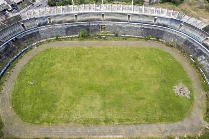 Em resposta, o Grêmio também emitiu nota garantindo que continuará mandando jogos no estádio, e afirmou que está disposto a ajudar todas as partes. 