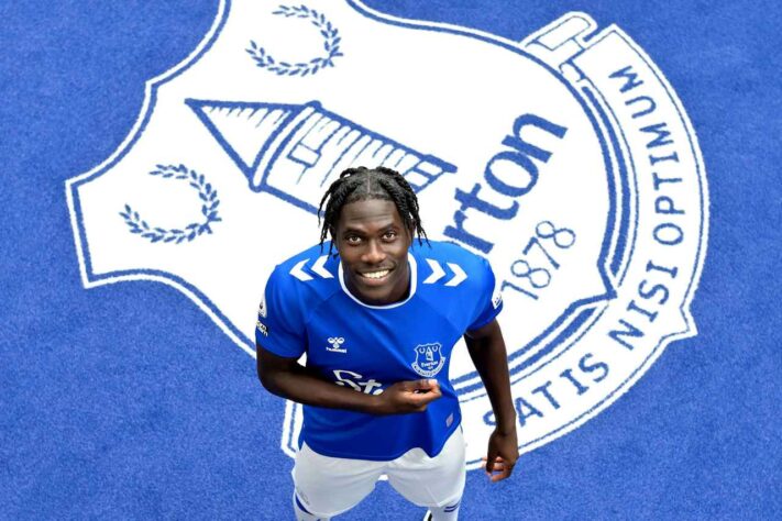 17º lugar: EVERTON - 36 milhões de euros (R$ 183,8 milhões) - Jogadores contratados: Amadou Onana (foto), James Tarkowski, Conor Coady, Dwight McNeil e Rúben Vinagre