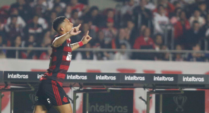 São Paulo 1 x 3 Flamengo teve público pagante de 51.365.